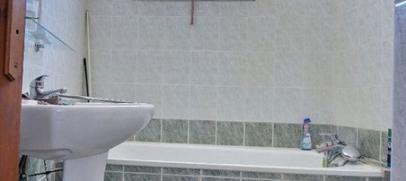 Квартира с 1 спальней в Эпернон, Франция № 334011 4