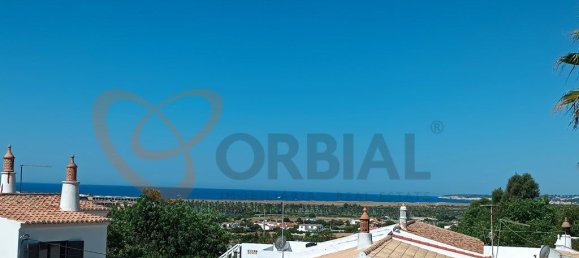 2 chambres Maison à Guia, Portugal No. 139227 3