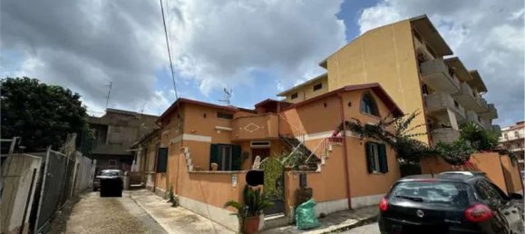 Квартира с 3 комнатами в Вилла Сан Джованни, Италия № 187955 49