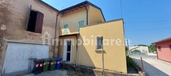 Apartamento de 5 habitaciónes en Concordia sulla Secchia, Italy No. 193947 2