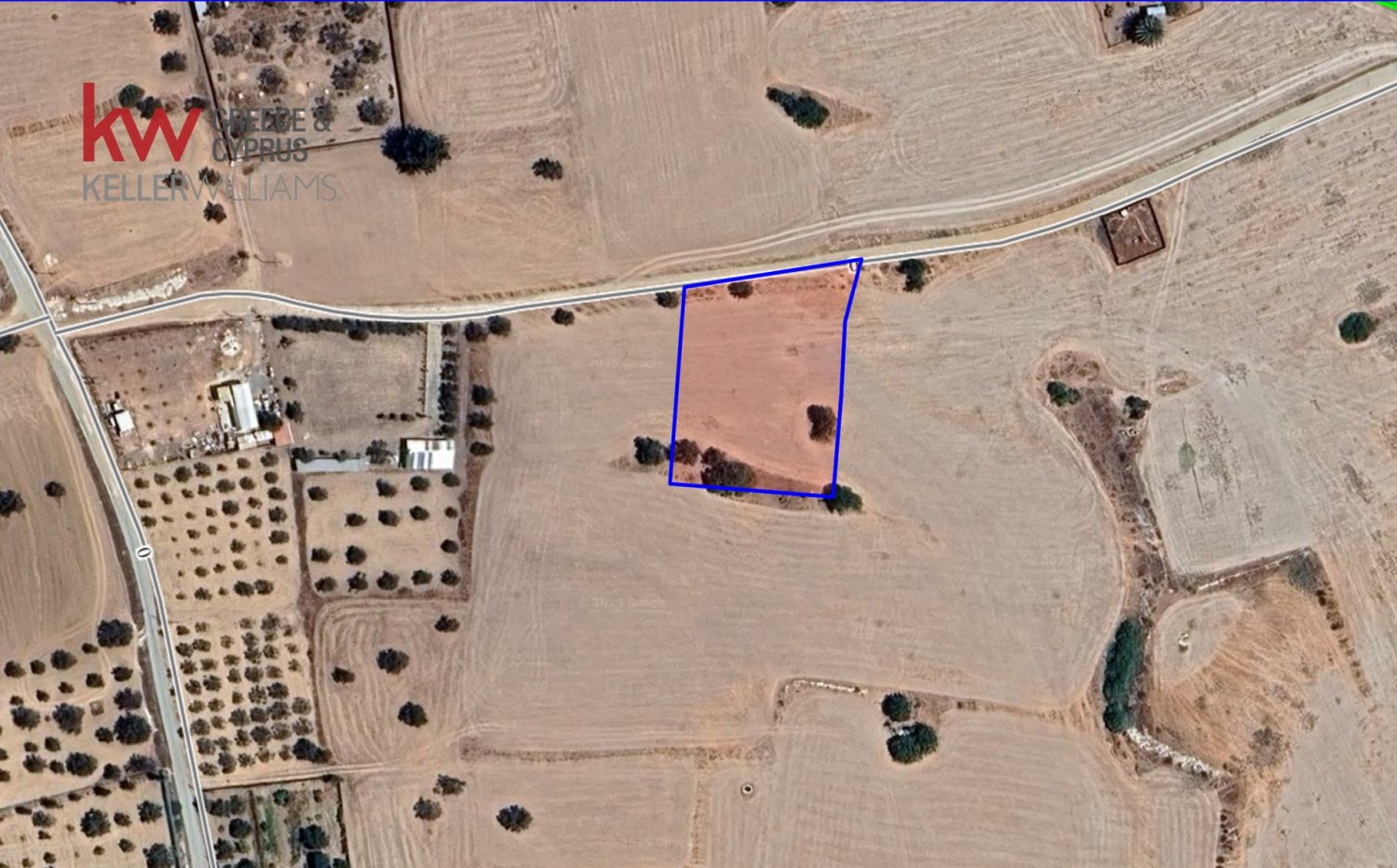 2843 m² terreno en venta en Lympia, Nicosia, Cyprus № 181211
