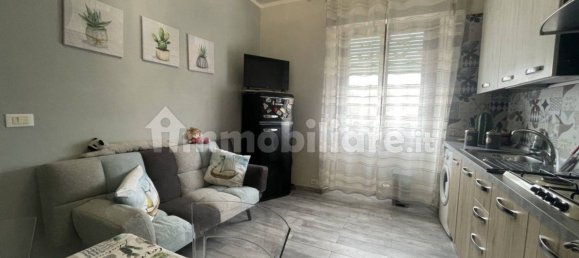 Apartamento de 2 dormitorios en Subbiano, Italy No. 48294 4