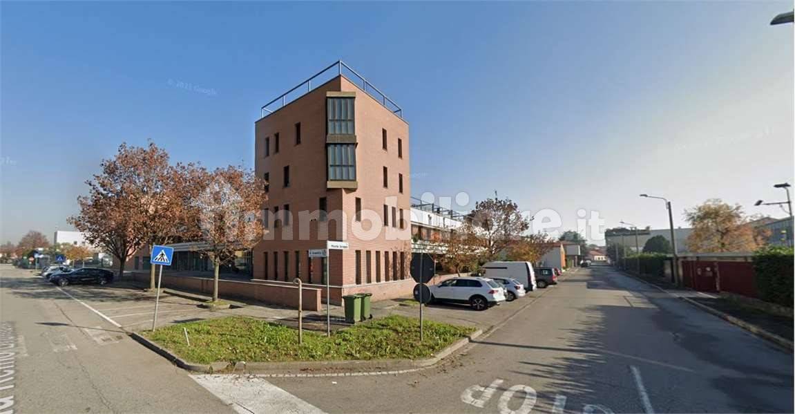 2 غرف نوم شقة في Concorezzo, Italy رقم 379990