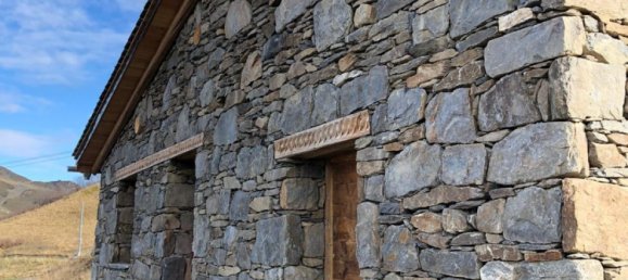 Imóvel comercial de 3 divisões em Les Belleville, France N.º 926 6