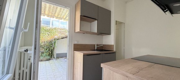 4 bedrooms House in Tours, France No. 48634 2