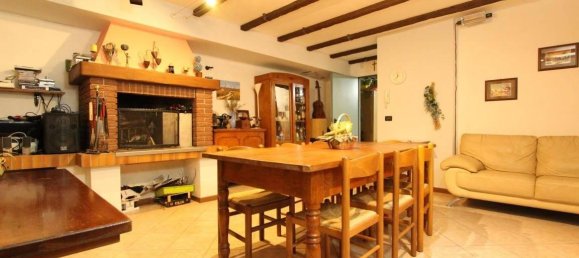 Вилла с 6 комнатами в Верона, Италия № 37259 32