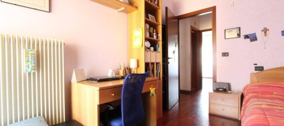 Вилла с 6 комнатами в Верона, Италия № 37259 13