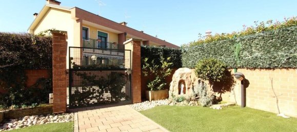 Вилла с 6 комнатами в Верона, Италия № 37259 37