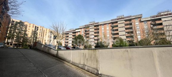 24m² Garage in Rome, Italy No. 207477 2