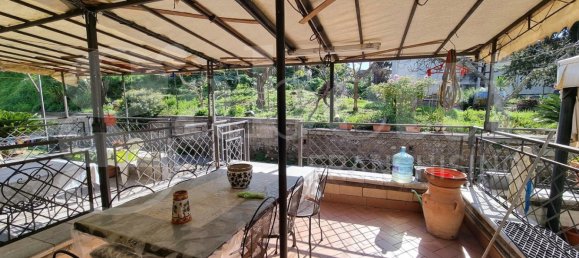 2 Schlafzimmer Haus in Torrita Tiberina, Italy, Nr. 25761 8