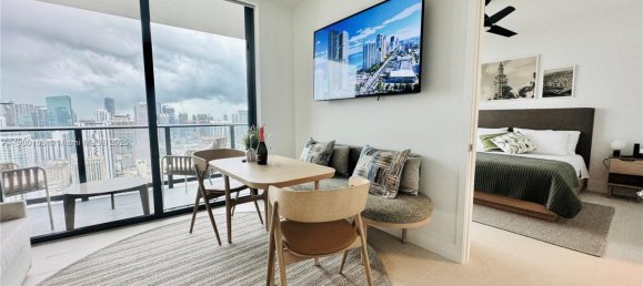 1 chambre propriété commerciale à vendre à Miami, Miami-Dade, Florida, USA № 615810 27