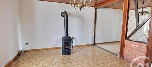 2 bedrooms House in Loir-et-Cher, France No. 254003 4