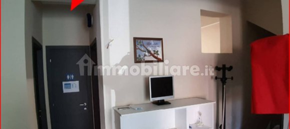 Propiedad comercial de 5 habitaciónes en Messina, Italy No. 271534 3