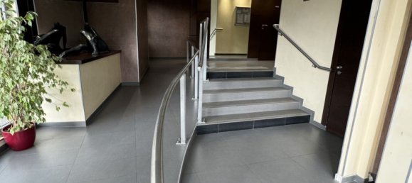 Apartamento de 3 dormitorios en Cergy, France No. 184076 17