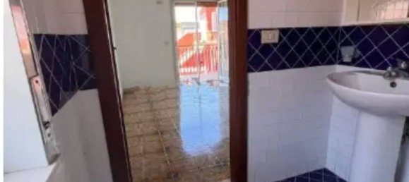 Квартира с 3 комнатами в Фьюмефреддо ди Сицилия, Италия № 146440 14