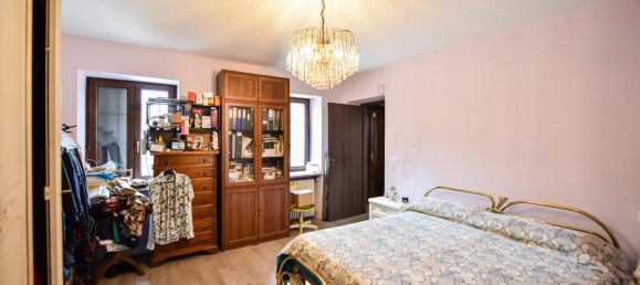 5 rooms Building in Moncalieri, Italy No. 168391 5