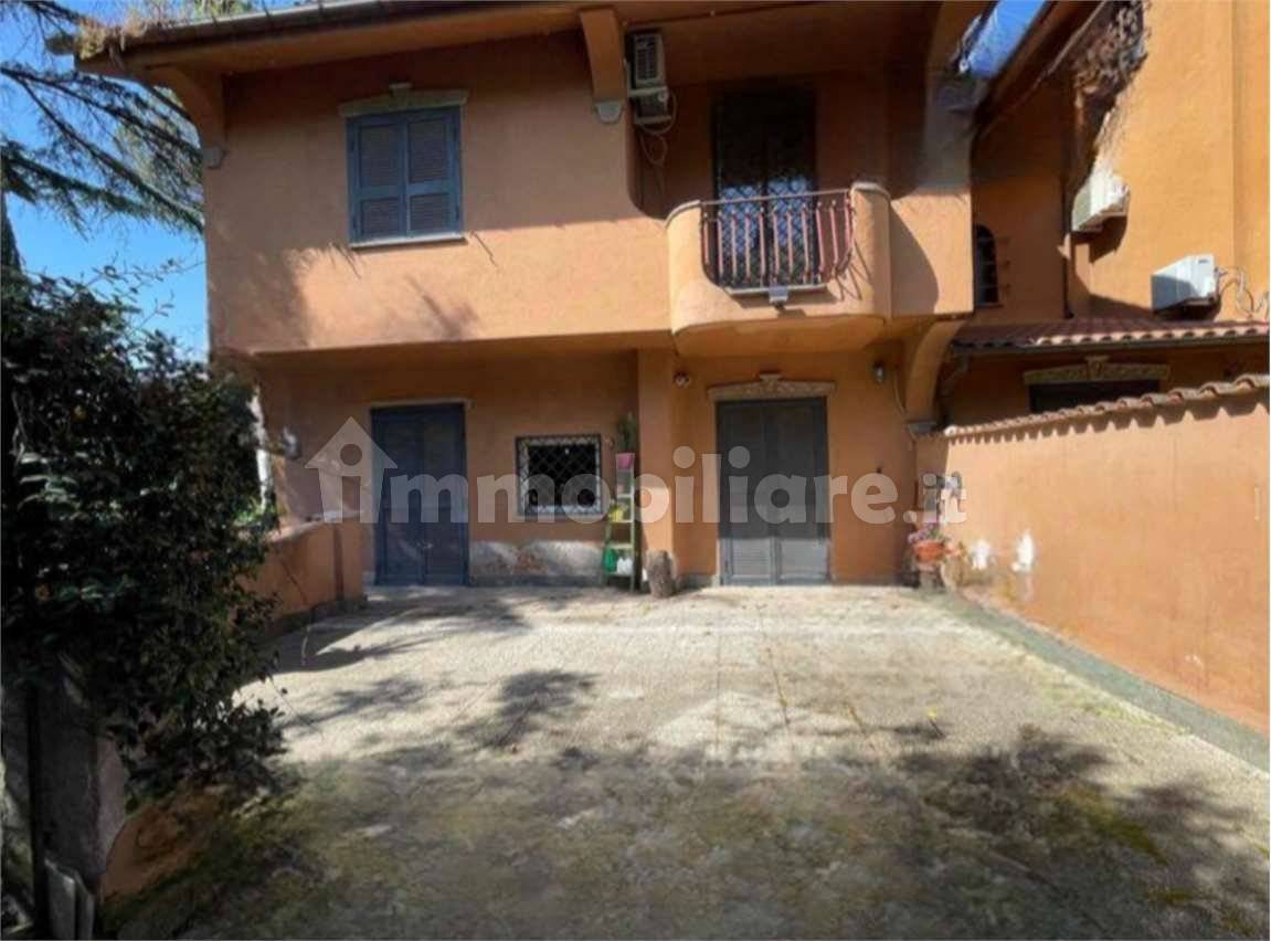 1 chambre Villa à Rome, Italy No. 349232