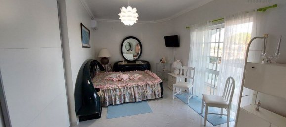 5 bedrooms Villa in Faro, Portugal No. 120030 8