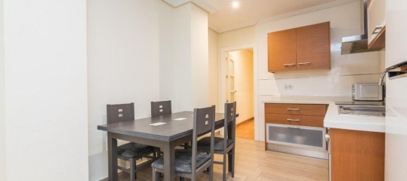 3 bedrooms Apartment in Alicante, Spain No. 188597 21