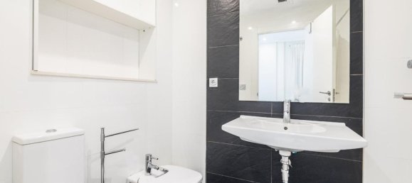 3 bedrooms Apartment in Alicante, Spain No. 188597 6