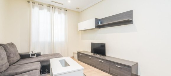 3 bedrooms Apartment in Alicante, Spain No. 188597 3