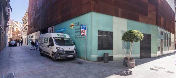 3 bedrooms Apartment in Alicante, Spain No. 188597 18