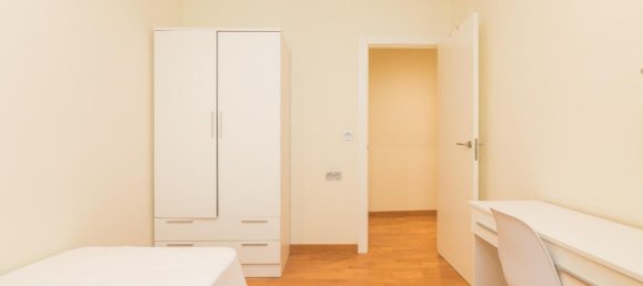 3 bedrooms Apartment in Alicante, Spain No. 188597 13