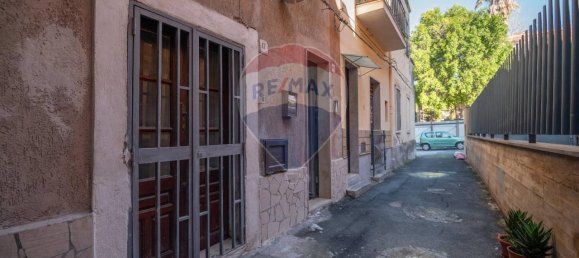 7 rooms House in Lentini, Italy No. 2418 17