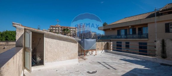 7 rooms House in Lentini, Italy No. 2418 39