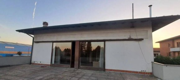 Дом с 3 спальнями в Моццате, Италия № 270203 18