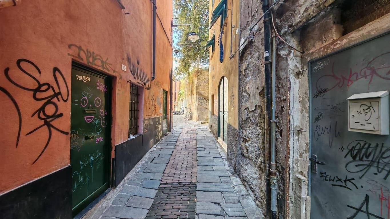 1 bedroom Apartment in Genoa, Italy No. 353279