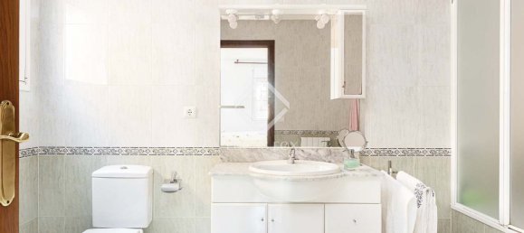 6 bedrooms House in Horta-Guinardo, Spain No. 152268 19