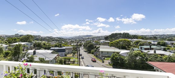 2 Schlafzimmer Haus in Johnsonville, New Zealand, Nr. 143 8
