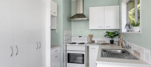 2 Schlafzimmer Haus in Johnsonville, New Zealand, Nr. 143 7