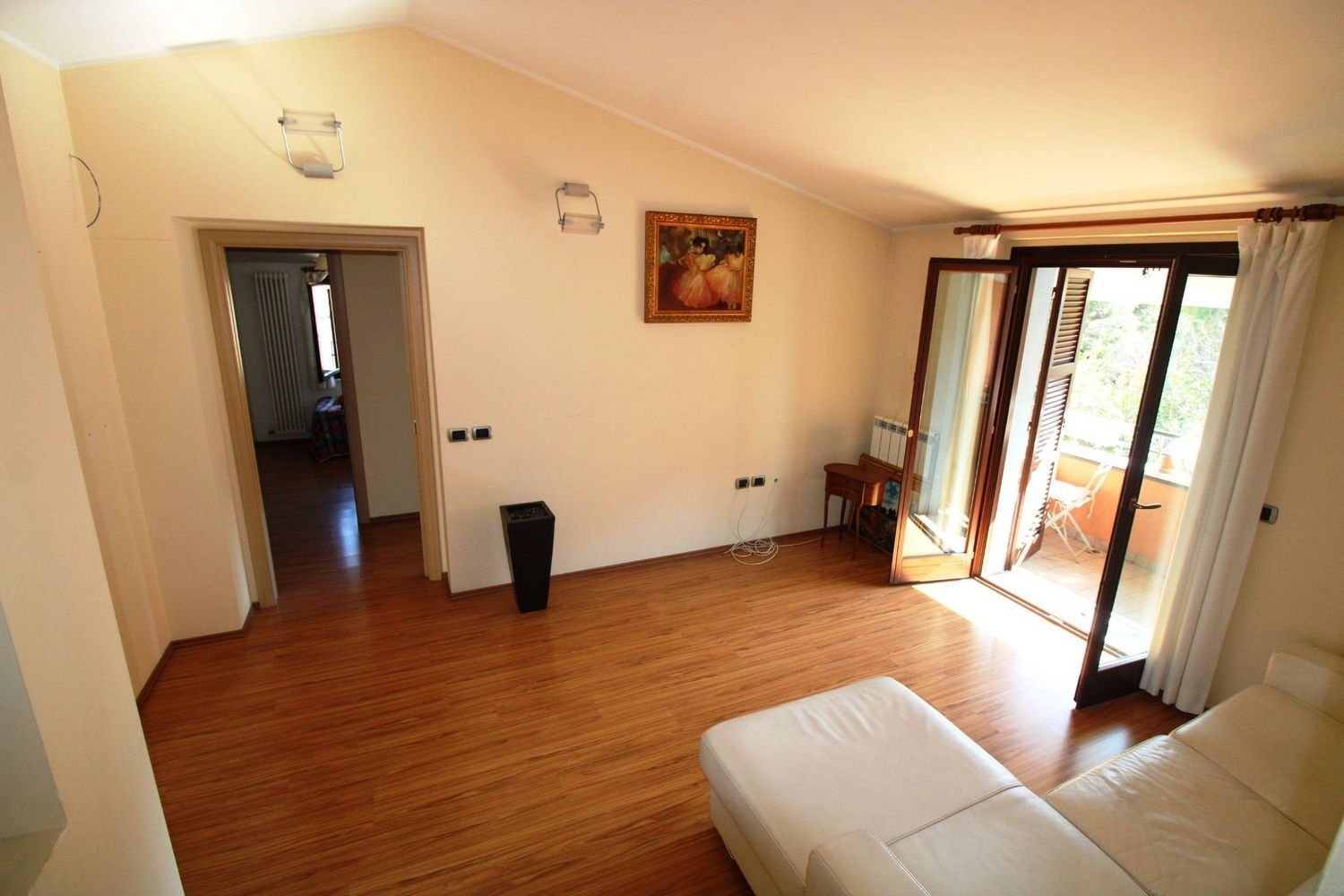 3 bedrooms Apartment in Civitanova Marche, Italy No. 351509