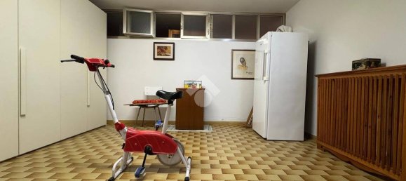 Villa de 3 dormitorios en Volpago del Montello, Italy No. 299268 37