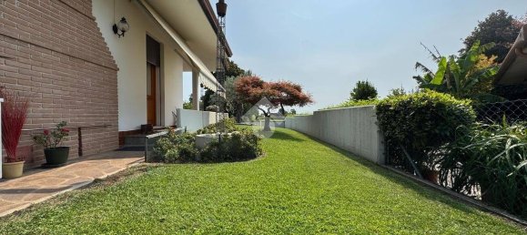 Villa de 3 dormitorios en Volpago del Montello, Italy No. 299268 47