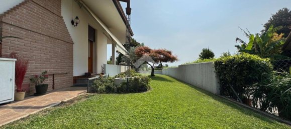 Villa de 3 dormitorios en Volpago del Montello, Italy No. 299268 46