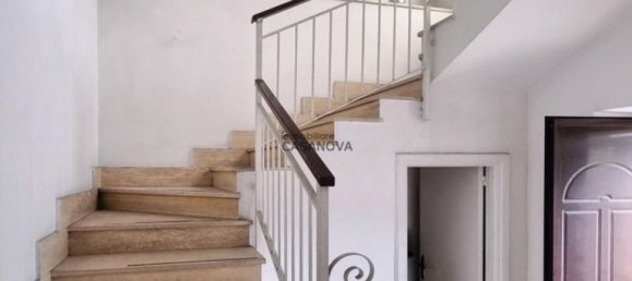 Квартира с 6 комнатами в Пьяно ди Сорренто, Италия № 16079 2