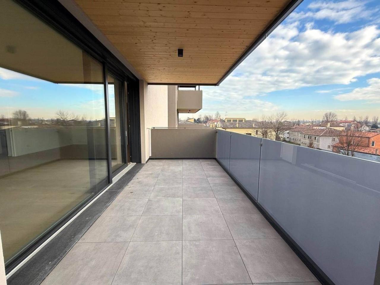 6-Zimmer Wohnung in Dolo, Italy, Nr. 108321