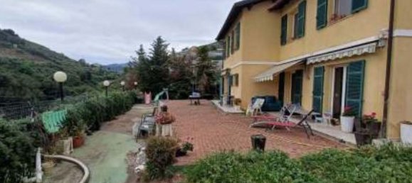 8 rooms House in Castellaro, Italy No. 234631 4