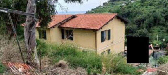 8 rooms House in Castellaro, Italy No. 234631 6
