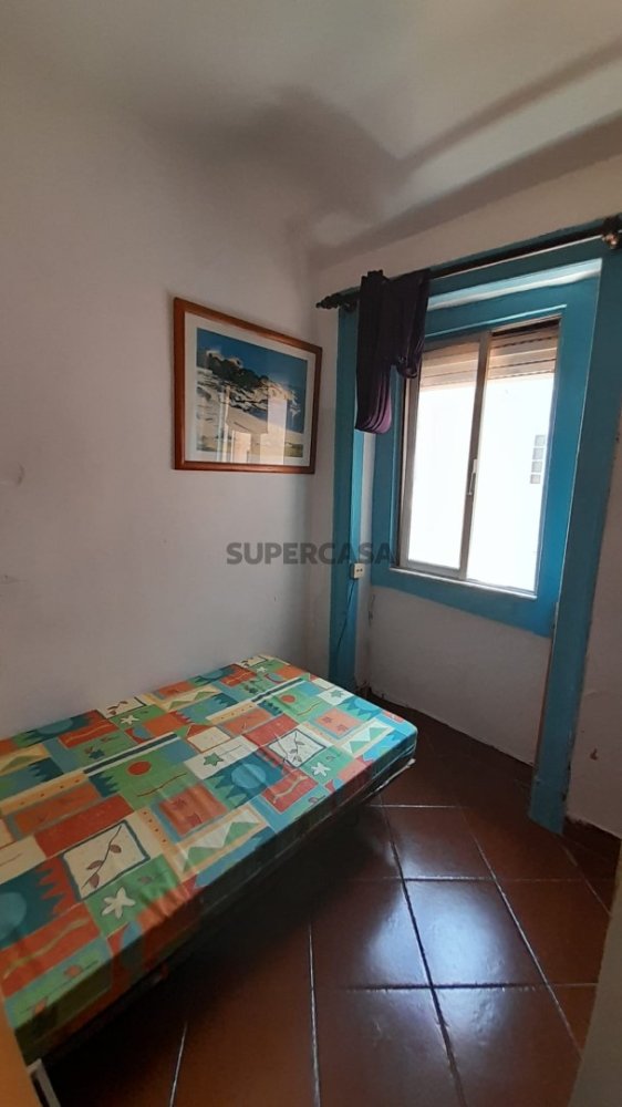 Квартира с 5 спальнями в Лиссабон, Португалия № 157430