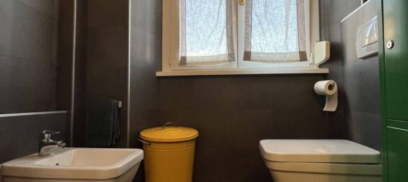 5 rooms Apartment in Sondrio, Italy No. 82834 13