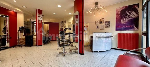 2غرفة عقار تجاري في Bollate, Italy رقم 211681 3