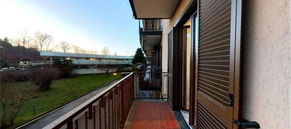 Apartamento de 4 habitaciónes en Besozzo, Italy No. 26033 19