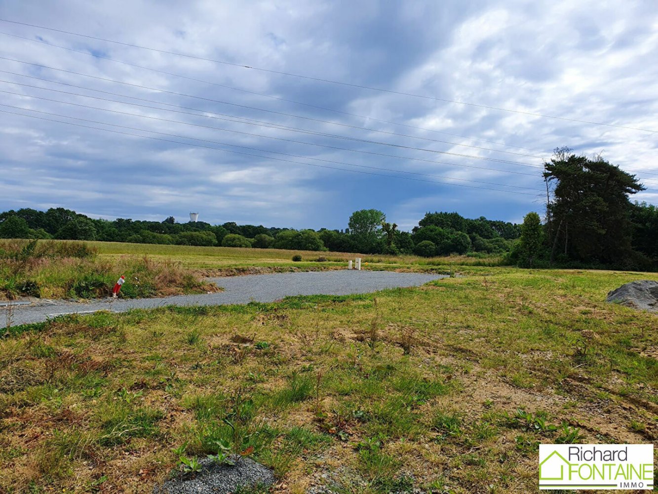  Land in Cesson-Sevigne, France No. 361095