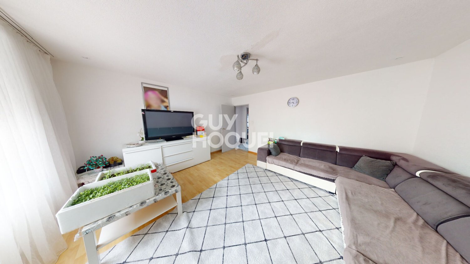 6 bedrooms Building in Mulhouse, France No. 255943