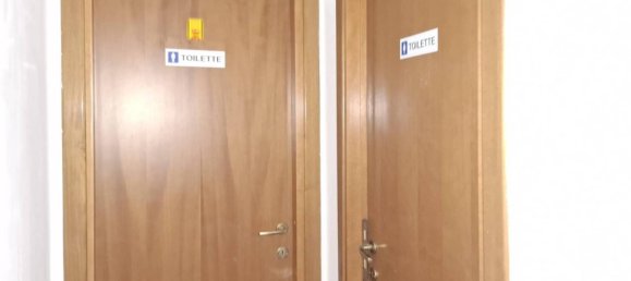 2 rooms Commercial property in Rome, Italy No. 349177 13