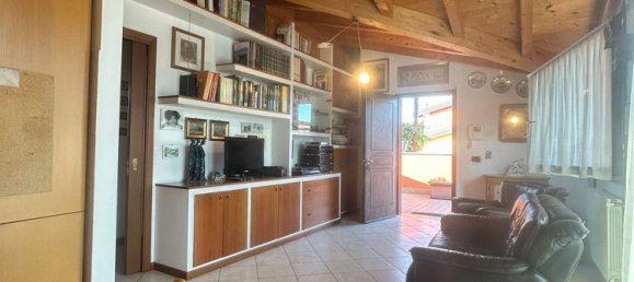 3غرفة شقة في Seriate, Italy رقم 258812 3